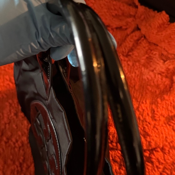 Tory Burch Black Tote with Logo Detail - Picture 5 of 15